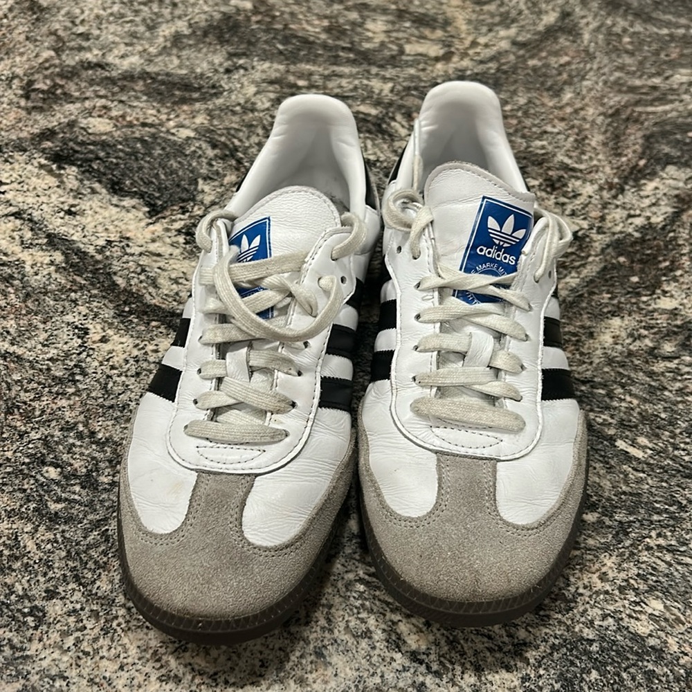 Adidas sambas